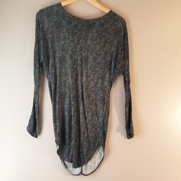 🌞 Aritizia Wilfred 2 x La Riviere Open Back Tops Grey and Black Size XS - Picture 5 of 16